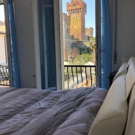 Konukevi Castello Centro Storico Lazise