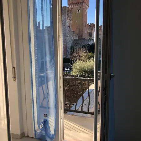 Castello Centro Storico * 라찌제