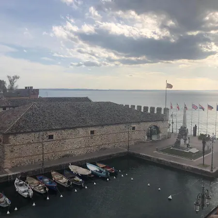 Castello Centro Storico 3* Lazise
