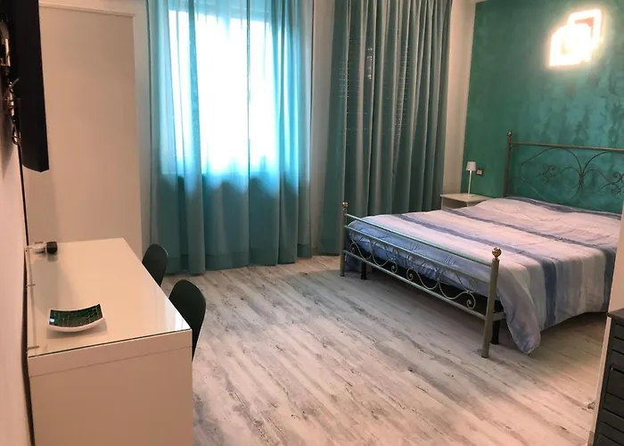 Castello Centro Storico 3* 拉齐塞