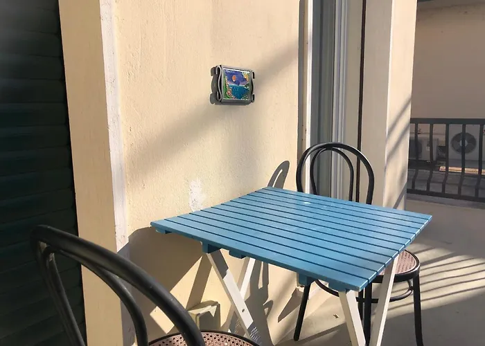 Castello Centro Storico 3* 拉齐塞