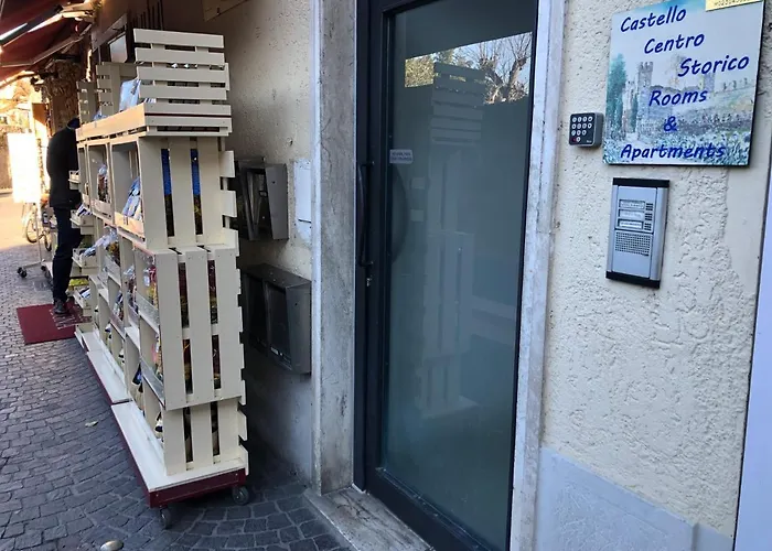 Castello Centro Storico 3* 拉齐塞