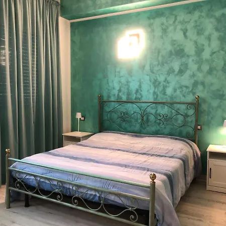 Castello Centro Storico Guest house *