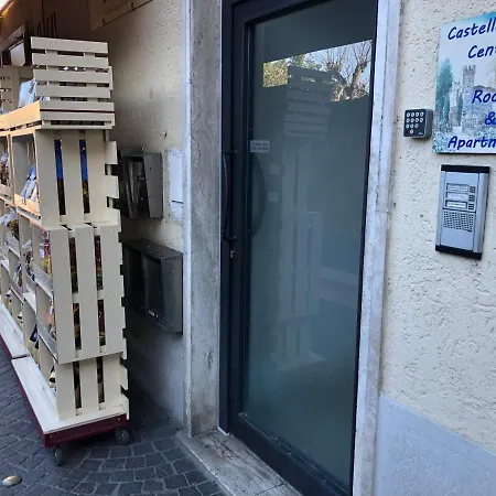 Castello Centro Storico 3* לאזיסה